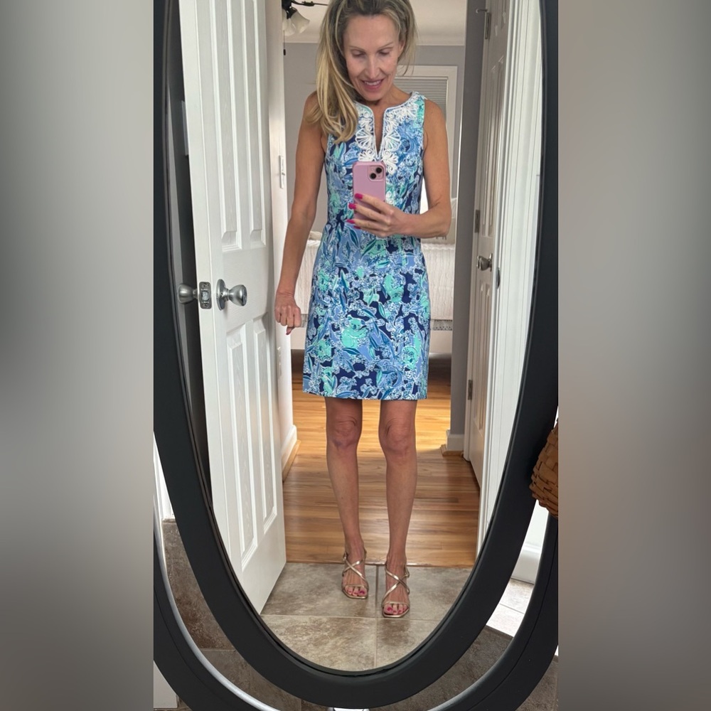 Lilly Pulitzer Gabby shift and stunning pattern